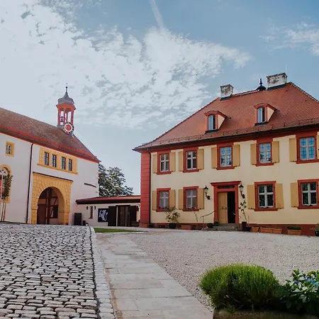 Schloss Frankenberg * Weigenheim