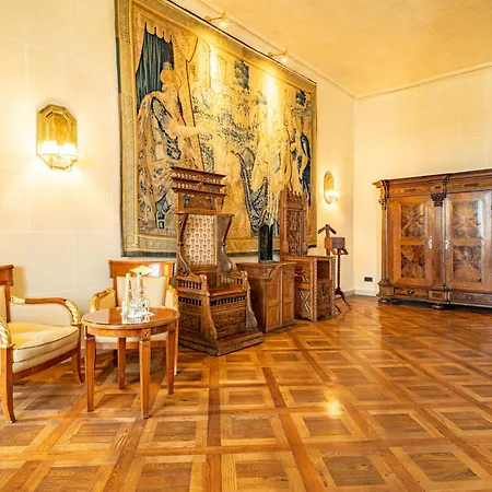 Szálloda Schloss Frankenberg *