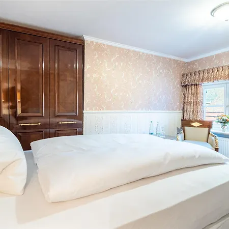 Schloss Frankenberg * Weigenheim