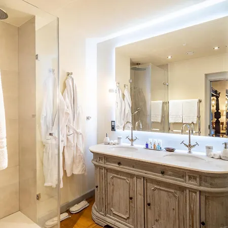 Schloss Frankenberg Szálloda Weigenheim