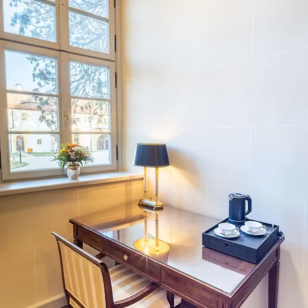 Schloss Frankenberg Szálloda