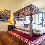 Hotel Schloss Frankenberg *